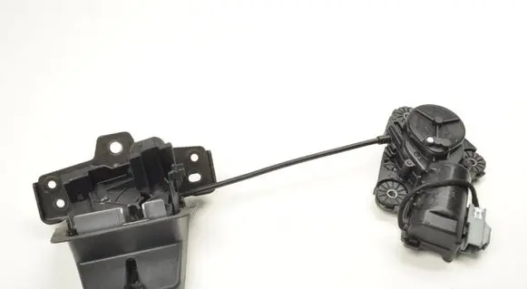 Volvo XC40 Tailgate lock latch 31349975