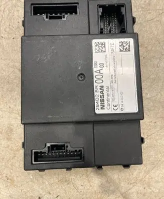 Nissan Qashqai Comfort/convenience module 284B2BR00A