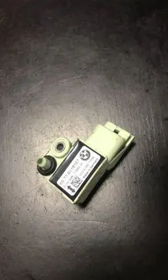 BMW X3 E83 Airbag deployment crash/impact sensor 9118167