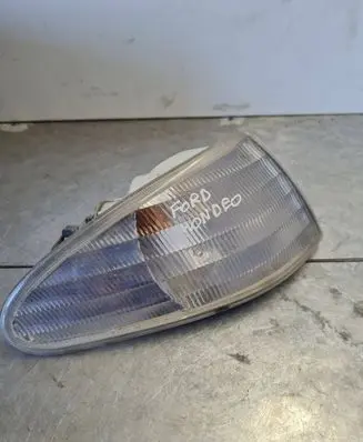 Ford Mondeo MK I Front indicator light 93BG13368AB