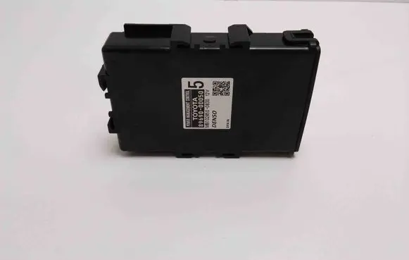 Toyota Yaris Other devices MB1028500830 896900D050