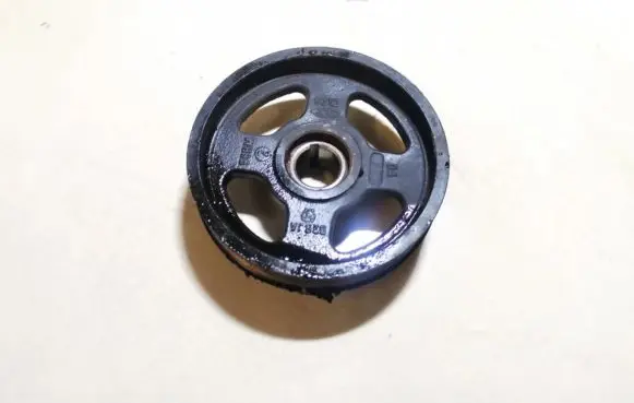 Ford Ka Crankshaft pulley 96bm6312da