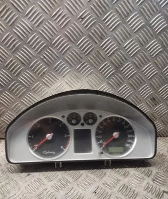 Ford Galaxy Speedometer (instrument cluster) 7m5920900g
