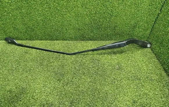 Renault Trafic III (X82) Front wiper blade arm 93867989 288864419R