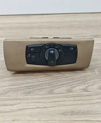 BMW X5 E70 Light switch 9134726 3361020102 1103420803432322