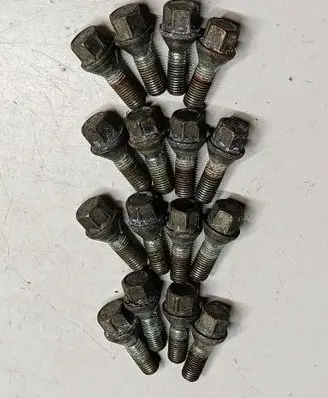 Renault Captur Nuts/bolts AW3F1AW54