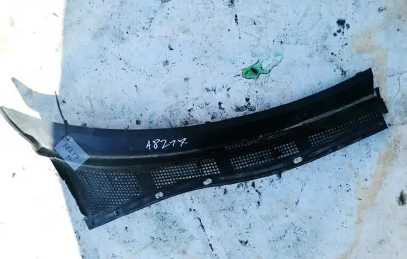 Mazda 3 I Wiper trim BP4K507R1 K2443