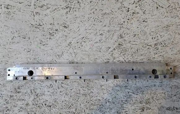 Land Rover Evoque I Bottom radiator support slam panel 