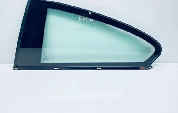BMW 6 E63 E64 Rear side window 7069221 51367069221