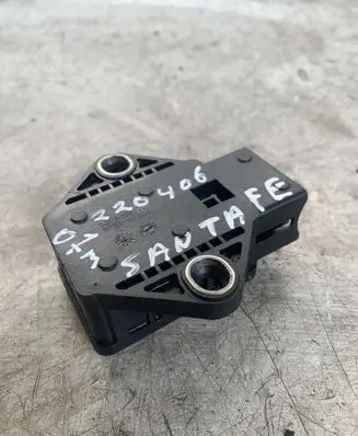 Hyundai Santa Fe ESP acceleration yaw rate sensor 0265005293