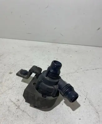 BMW 5 E60 E61 Electric auxiliary coolant/water pump 6917700 10378515 70207801