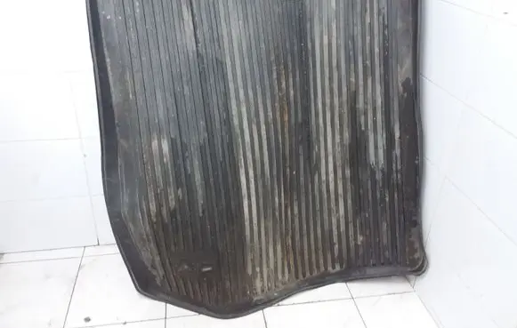 Audi A6 S6 C7 4G Rubber trunk/boot mat liner 4G9061180