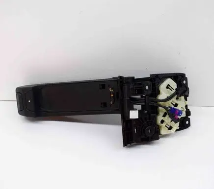BMW X6 F16 Armrest 9252107 9285358
