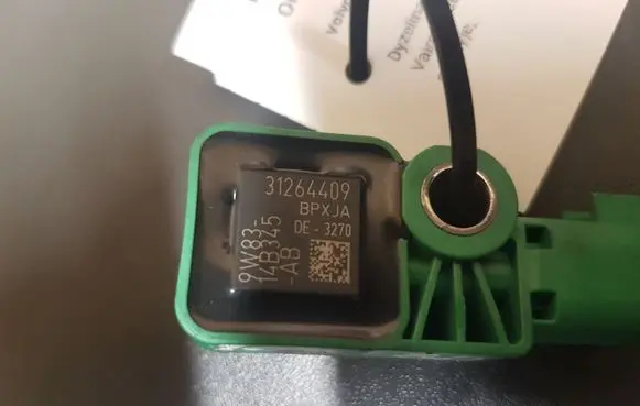 Volvo XC60 Airbag deployment crash/impact sensor 31264409