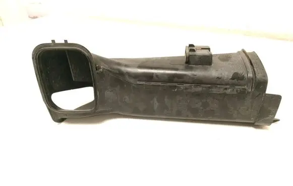 BMW 3 G20 G21 Air intake duct part 8635103