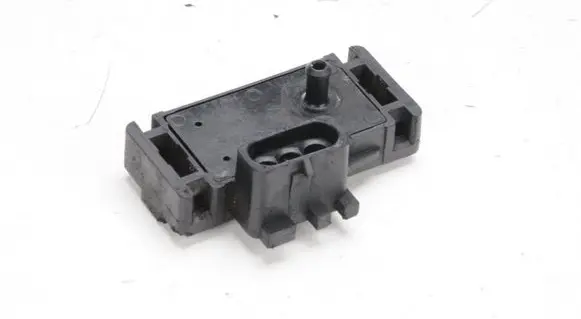 Isuzu Trooper Valve vacuum 