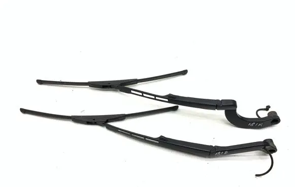 Jaguar XK - XKR Windshield/front glass wiper blade 6W8317B589AD