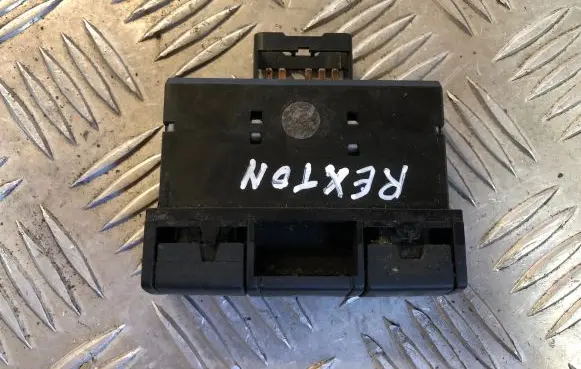 SsangYong Rexton Differential lock switch 