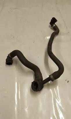 Mercedes-Benz S W222 Engine coolant pipe/hose A2225016000