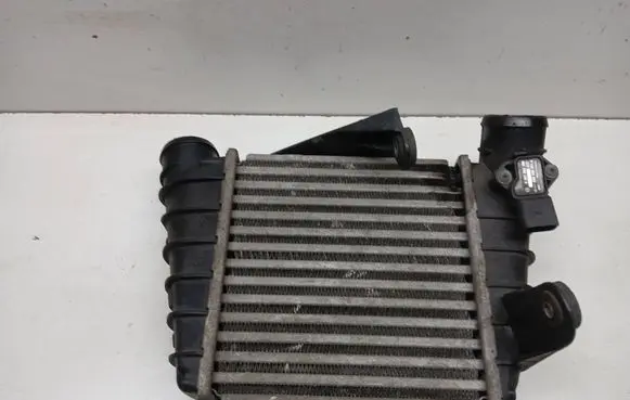 Skoda Fabia Mk2 (5J) Intercooler radiator 6Q0145804A
