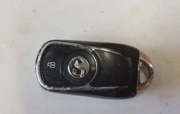 Opel Insignia A Ignition key/card 