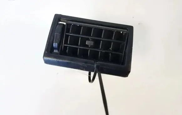 Volkswagen Golf II Dash center air vent grill 191819709b 191819704