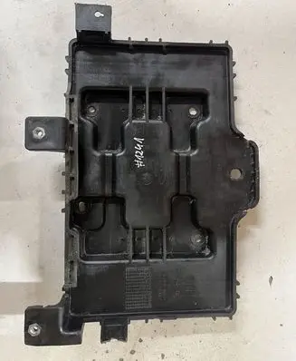 KIA Sorento Battery tray 371502P100