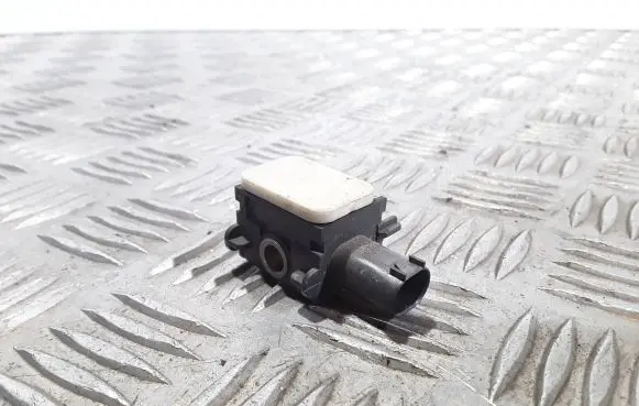 Mercedes-Benz ML W164 Airbag deployment crash/impact sensor 0038202926