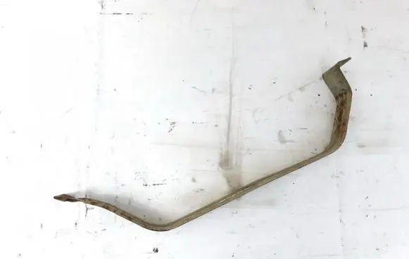 Opel Sintra Fuel tank mounting bracket 