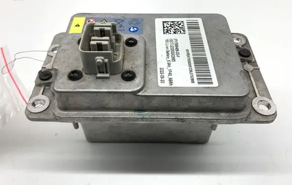 Tesla Model Y Hybrid / electric car battery 159848600F