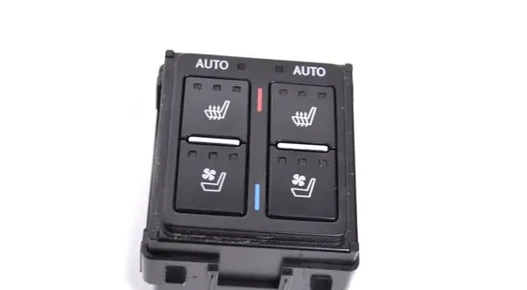 Hyundai Tucson TL Seat heating switch 8475248010
