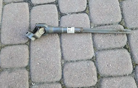 Opel Corsa E Steering column universal joint 13430146