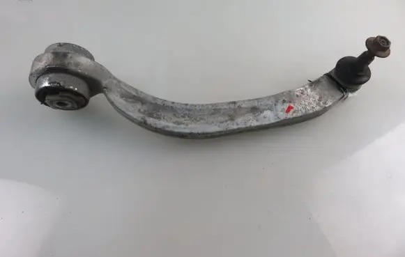 Volkswagen PASSAT B5 Front upper control arm/wishbone 