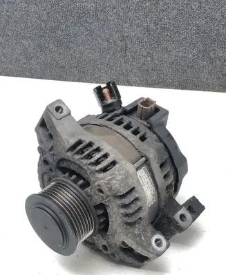 Honda CR-V Generator/alternator 1042101140