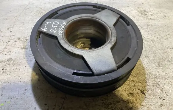Audi A6 S6 C5 4B Crankshaft pulley 059105251M