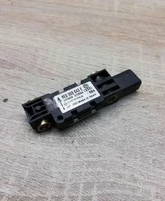 Audi A4 S4 B6 8E 8H Airbag deployment crash/impact sensor 8E0959643E