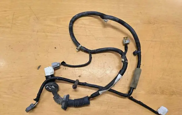 Honda CR-V Rear door wiring loom 32753SWAG002