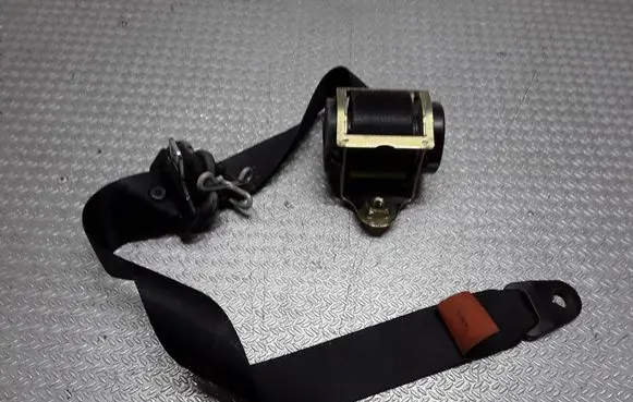 Ford Focus C-MAX Front seatbelt 3M51R61294