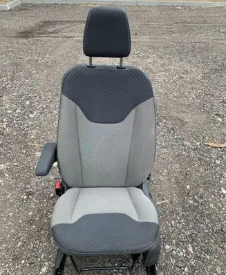 Ford Turneo Courier Front driver seat 