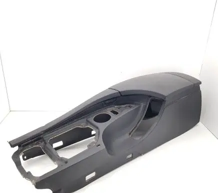 BMW 5 E60 E61 Armrest 7060013 51167034086