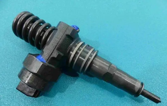 Volkswagen Golf IV Fuel injector 0414720007 IMPRK1061928