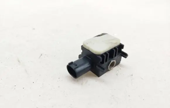 Mercedes-Benz GL X164 Airbag deployment crash/impact sensor 0038202826 40329A 000267