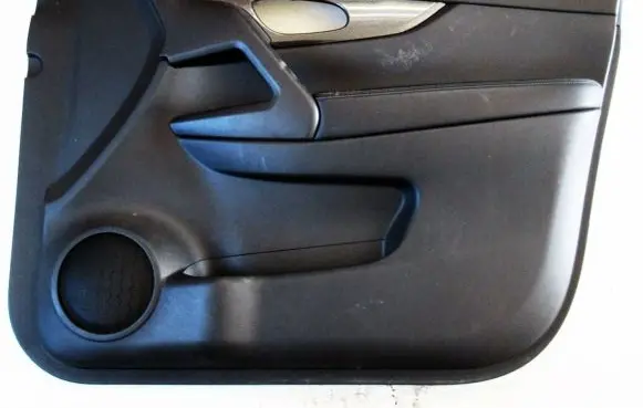 Nissan X-Trail T32 Front door trim bar 806824CL0A SC012000