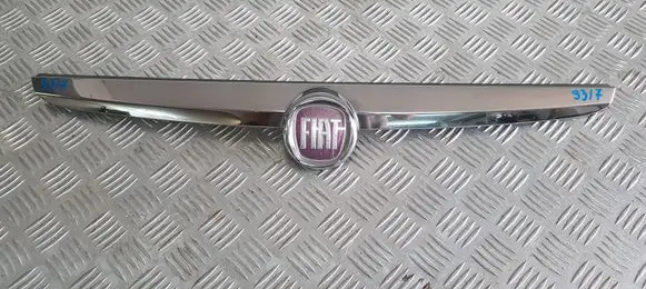 Fiat Punto Evo Front grill 735501719