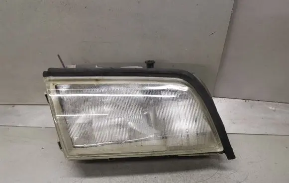 Mercedes-Benz C W202 Headlight/headlamp 1305230125