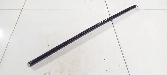 Ford C-MAX I Rubber seal front coupe door 