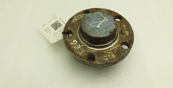 Skoda Fabia Mk3 (NJ) Rear wheel hub HC7 249C