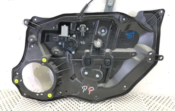 Mazda 2 Front door window regulator with motor DA6C5897X