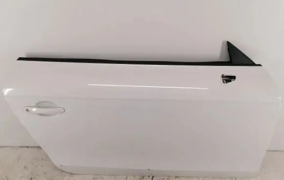 Door (2 Door Coupe)