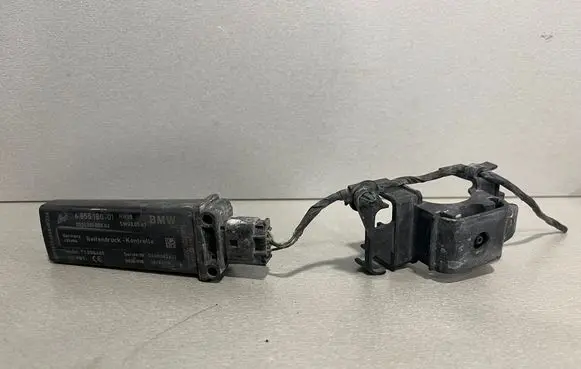 BMW 4 F32 F33 Tire pressure control unit 6855180 0400042632